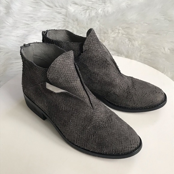 Eileen Fisher Shoes - Eileen Fisher Tuck Booties Gray Snakeskin Size 9